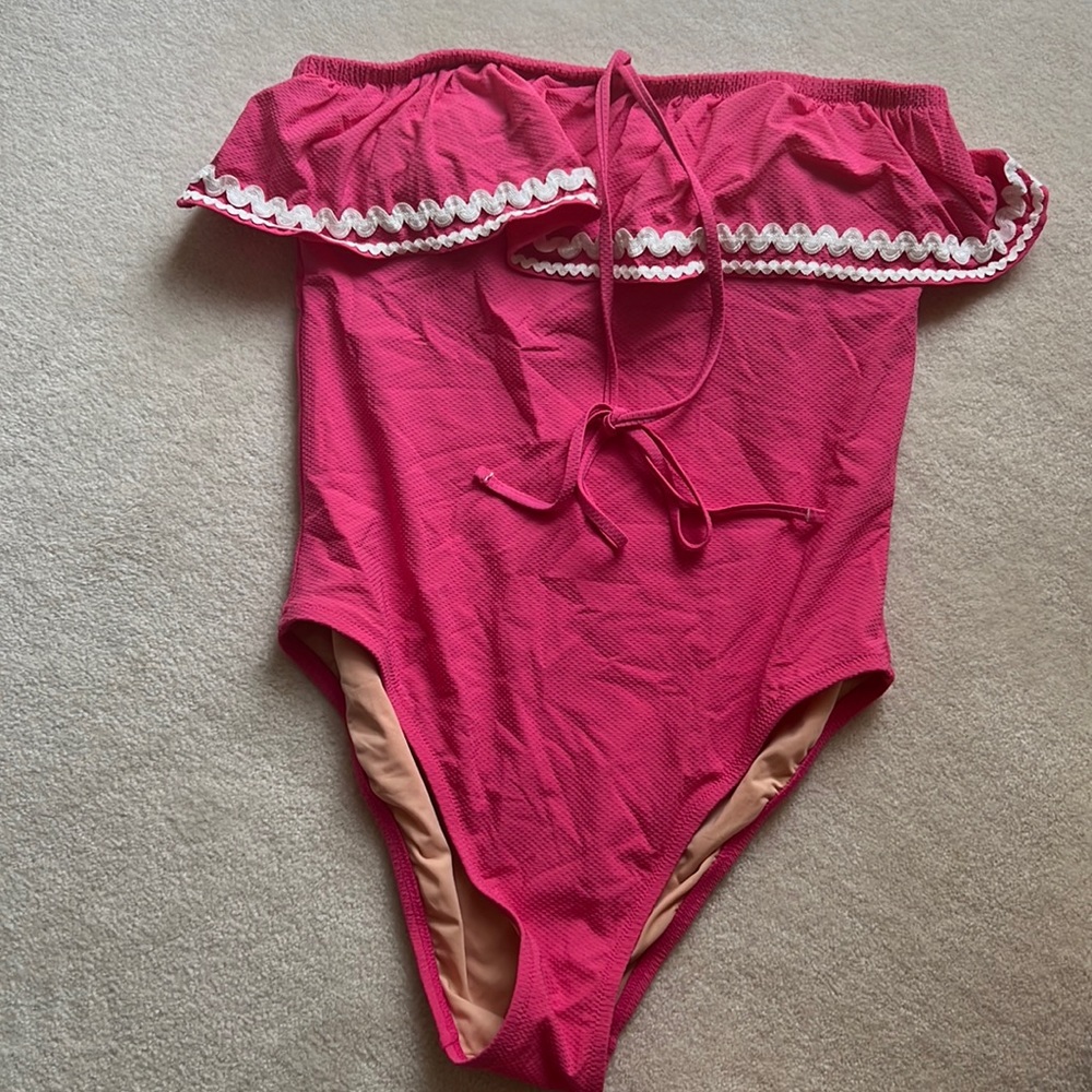 Adorable J Crew one piece with removable neck tie